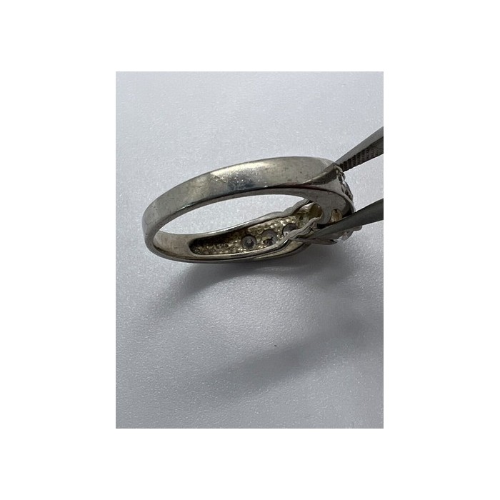 925 Sterling Silver & CZ Ring Size 9.5