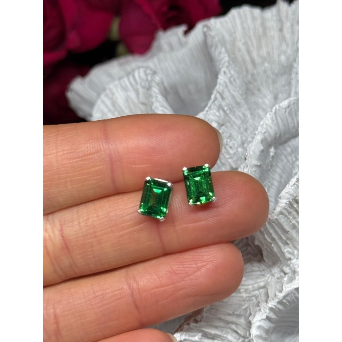 925 Sterling Silver Green Peridot Earrings Length 8 Mm