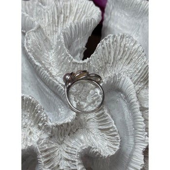 925 Sterling Silver Pearls Ring Size 6