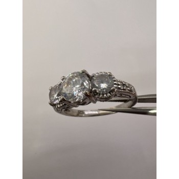 925 Sterling Silver & CZ Ring Size 8.5