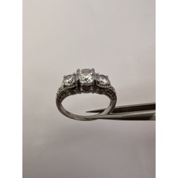 925 Sterling Silver & CZ Ring Size 8.5