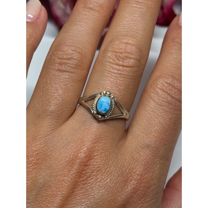 925 Sterling Silver Turquoise Ring Size 8