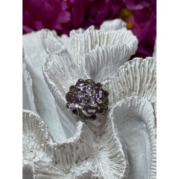 925 Sterling Silver Amethyst & Marcasite Ring Size 5