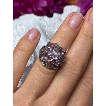 925 Sterling Silver Amethyst & Marcasite Ring Size 5