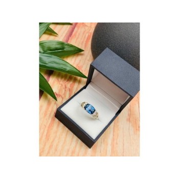 925 STERLING SILVER SPINEL & CZ RING SIZE 9