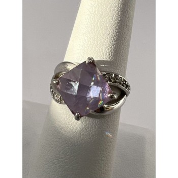 925 Sterling Silver Purple CZ Ring Size 6.5