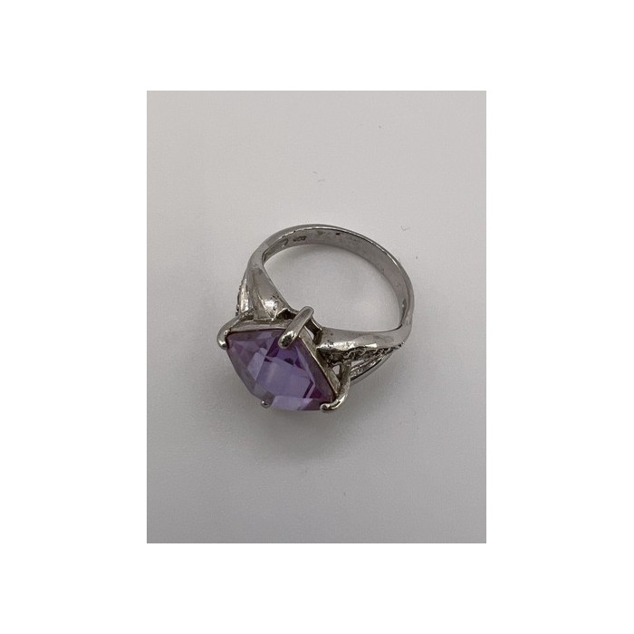 925 Sterling Silver Purple CZ Ring Size 6.5