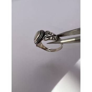 925 STERLING SILVER MOTHER OF PEARL RING SIZE 6