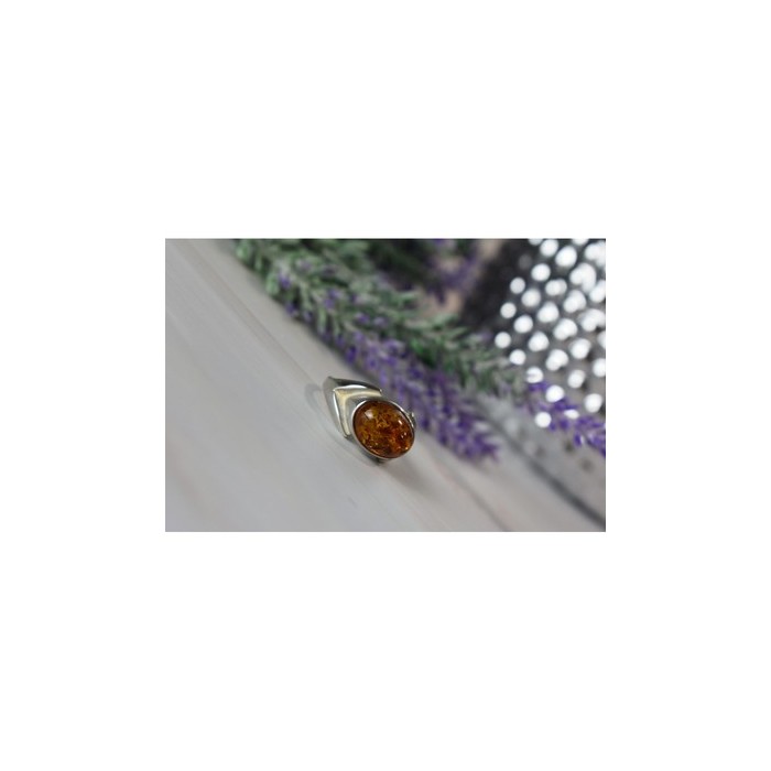 925 Sterling Silver Amber Ring Size 8.5