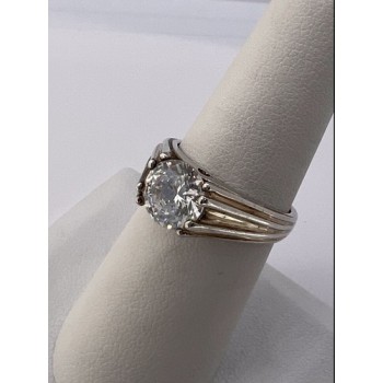 925 Sterling Silver & CZ Ring Size 6.5