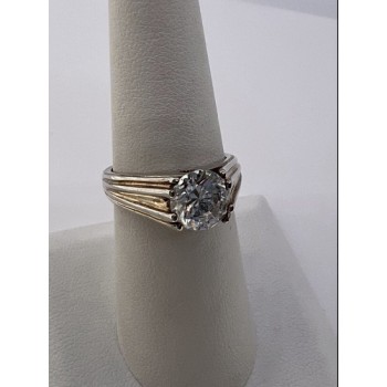 925 Sterling Silver & CZ Ring Size 6.5