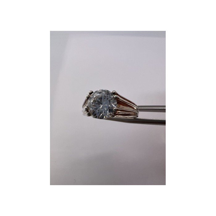 925 Sterling Silver & CZ Ring Size 6.5