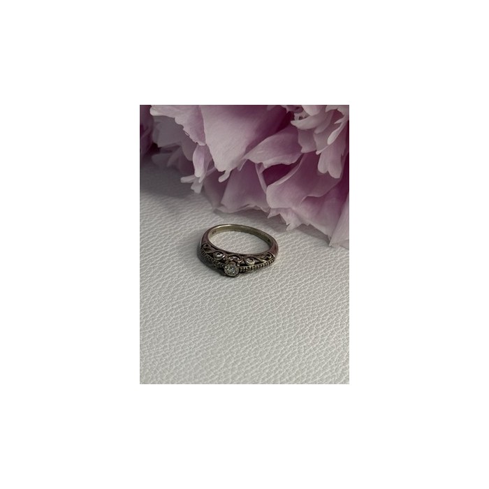 925 Sterling Silver Diamond Ring Size 6