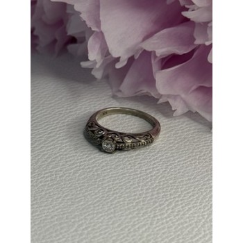 925 Sterling Silver Diamond Ring Size 6