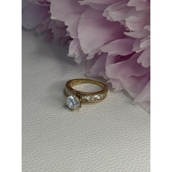 925 Sterling Silver Gold Plated CZ Ring Size 7