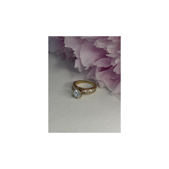 925 Sterling Silver Gold Plated CZ Ring Size 7