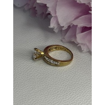 925 Sterling Silver Gold Plated CZ Ring Size 7