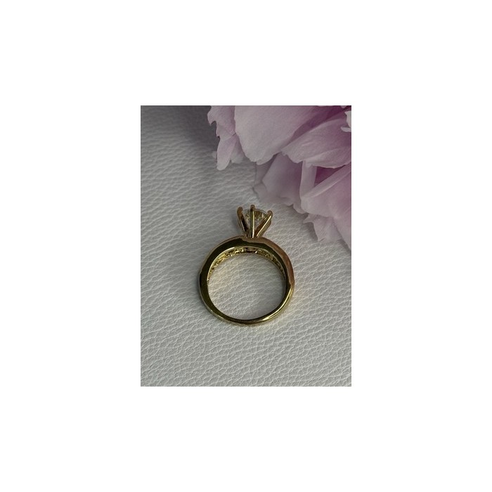 925 Sterling Silver Gold Plated CZ Ring Size 7