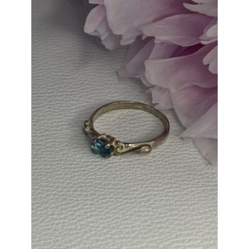 925 Sterling Silver Topaz Ring Size 8.5