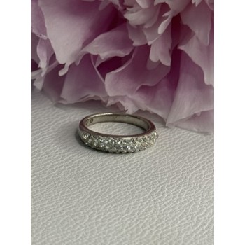 Classy 925 Sterling Silver CZ Ring Size 7.5