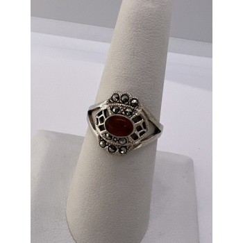 925 Sterling Silver Amber & Marcasite Ring Size 7
