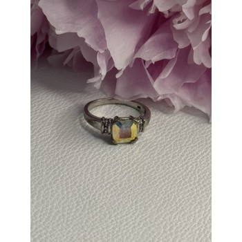 925 Sterling Silver CZ Ring Size 9