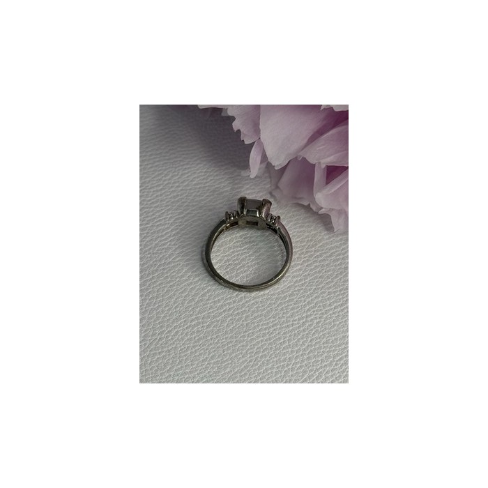 925 Sterling Silver CZ Ring Size 9
