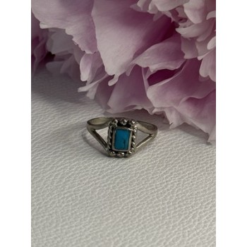 925 Sterling Silver Turquoise Ring Size 7.5