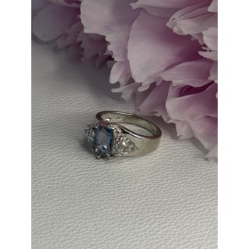 925 Sterling Silver CZ Ring Size 9
