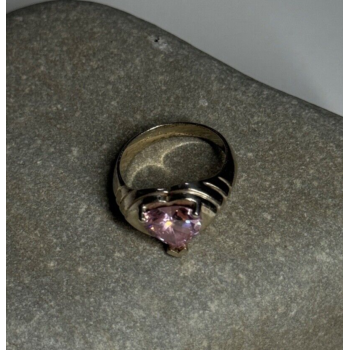 925 Sterling Silver CZ Heart Ring Size 6.5