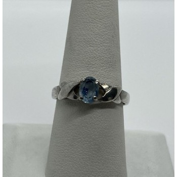 925 Sterling Silver & Topaz Ring Size 8