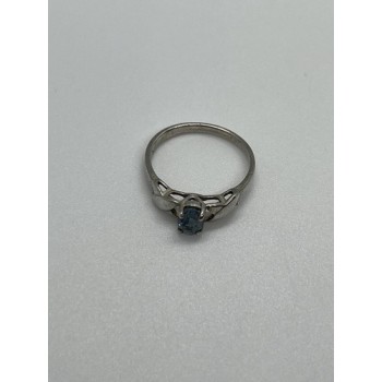 925 Sterling Silver & Topaz Ring Size 8