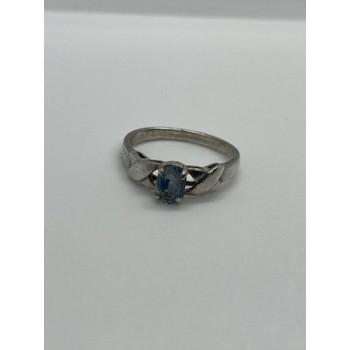 925 Sterling Silver & Topaz Ring Size 8