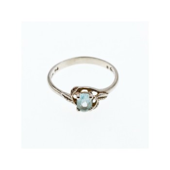 925 Sterling Silver Blue Topaz Ring Size 9.5
