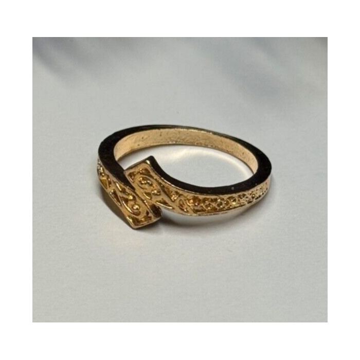 925 Sterling Silver Gold Plated Ring Size 6