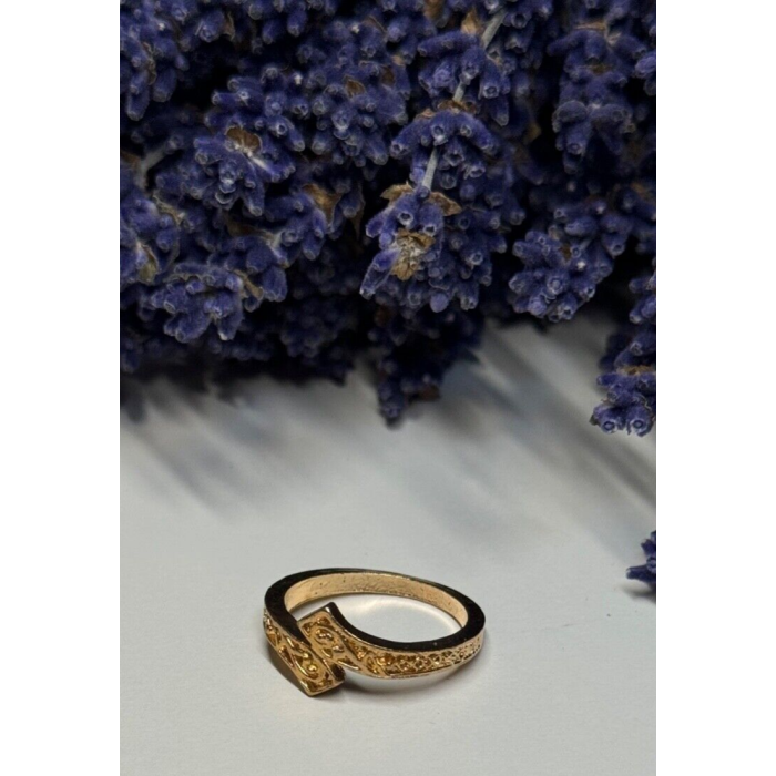 925 Sterling Silver Gold Plated Ring Size 6