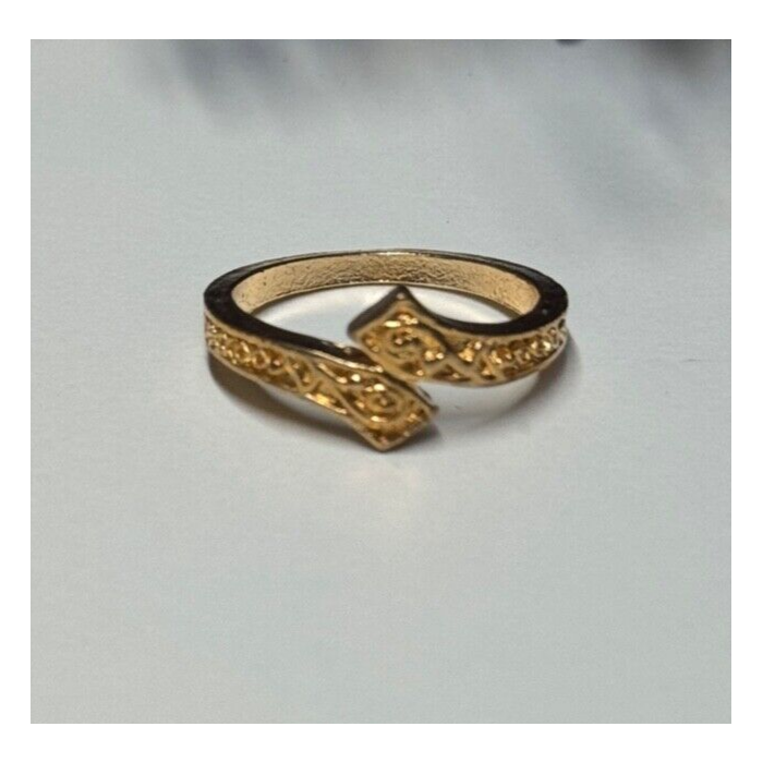 925 Sterling Silver Gold Plated Ring Size 6