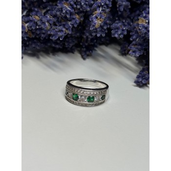 925 Sterling Silver CZ Ring Size 8