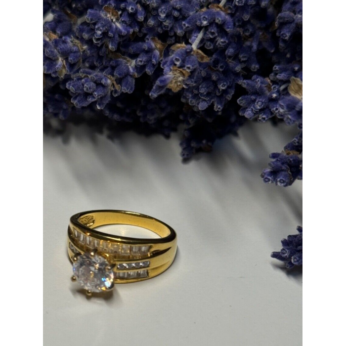 925 Sterling Silver Gold Plated CZ Ring Size 7.5