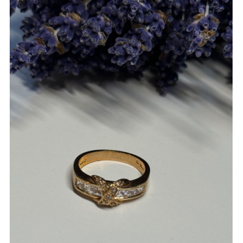 925 Sterling Silver Gold Plated CZ Ring Size 7