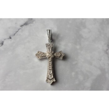 925 STERLING SILVER DIAMONDS CROSS PENDANT