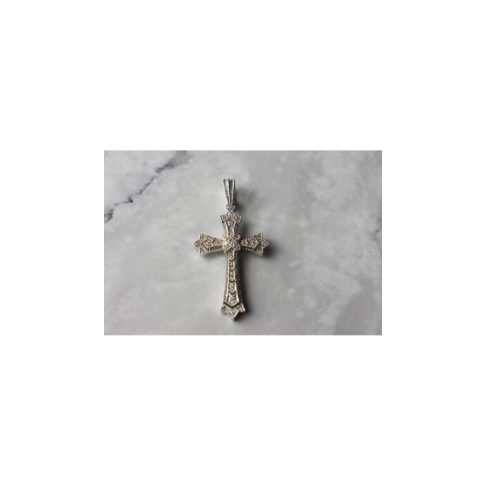 925 STERLING SILVER DIAMONDS CROSS PENDANT