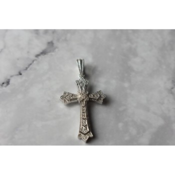925 STERLING SILVER DIAMONDS CROSS PENDANT