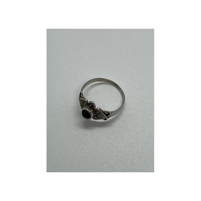 925 Sterling Silver Onyx & Marcasite Ring Size 7