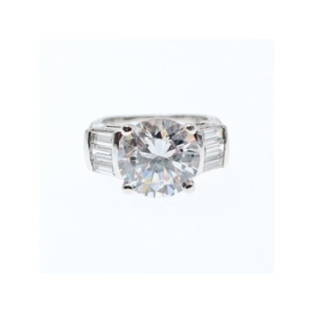 925 Sterling Silver CZ Ring Size 5.5