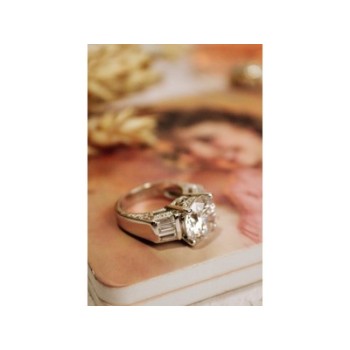 925 Sterling Silver CZ Ring Size 5.5