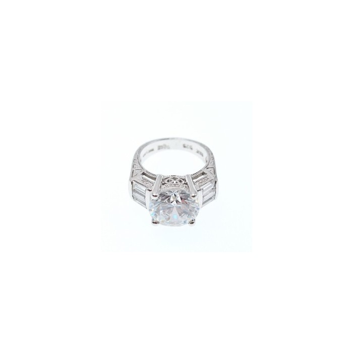 925 Sterling Silver CZ Ring Size 5.5
