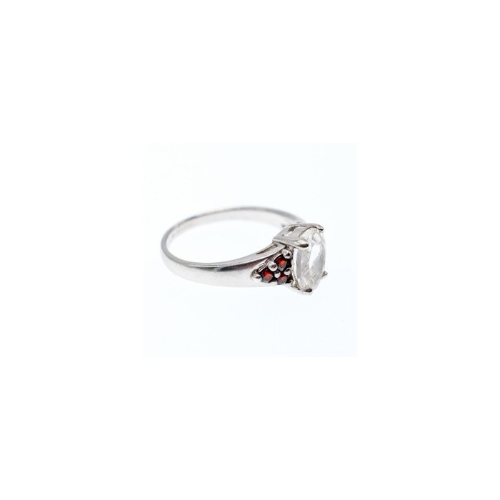 925 Sterling Silver Goshenite & Garnet Ring Size 8