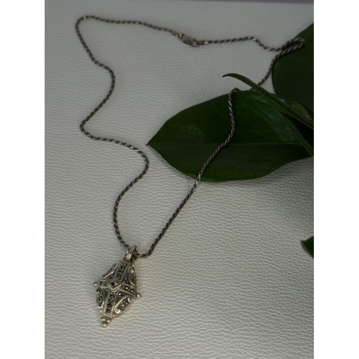 Elegant Vintage 925 Sterling Silver Marcasite Necklace Length 17.5 inch