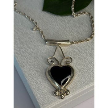 925 Sterling Silver Onyx Heart Necklace Length 24 inch